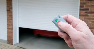Купить автоматику для рулонных ворот Уссурийск, цена от 2747 руб.